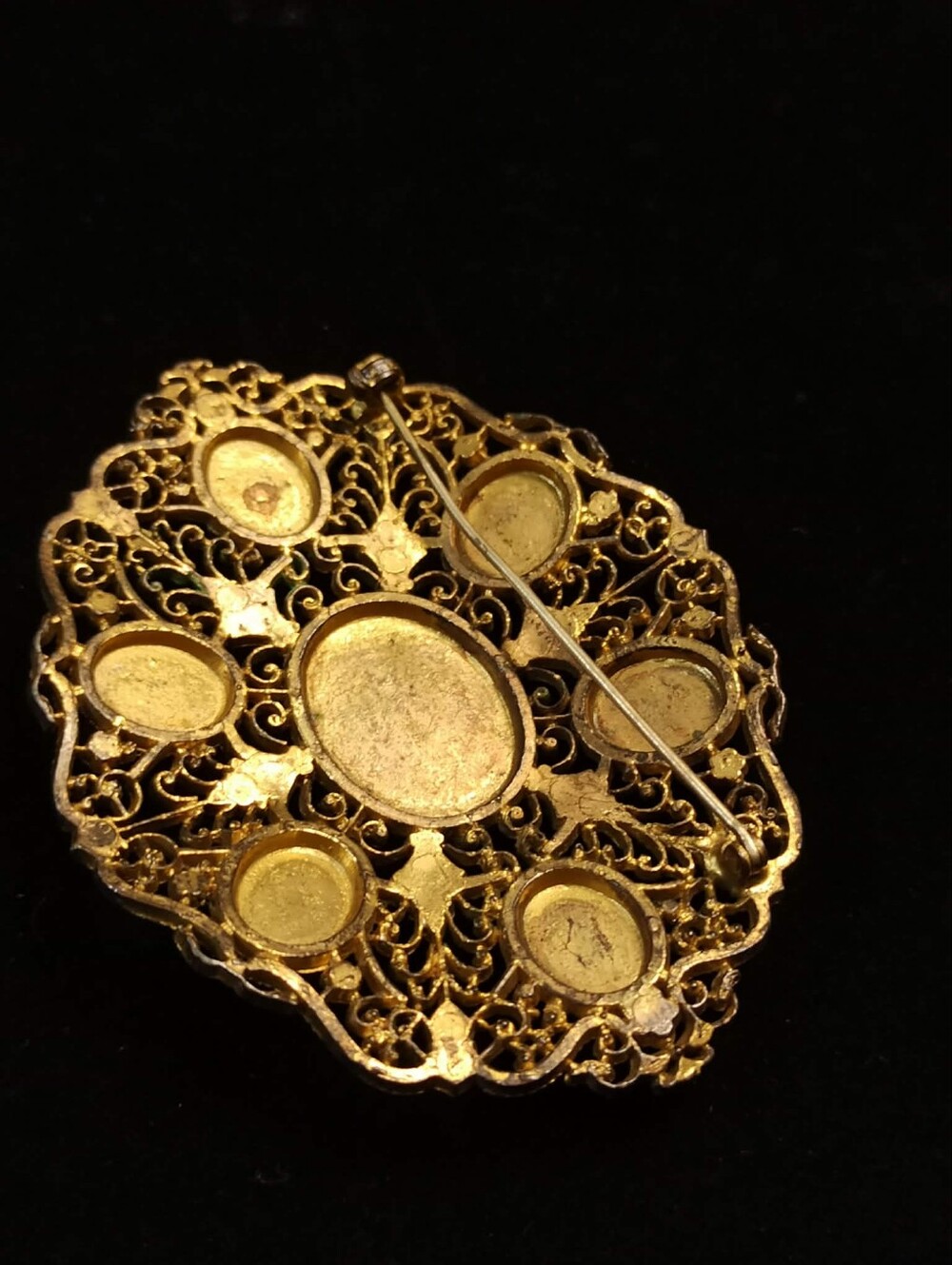 Vintage 1960s Filigree Black Onyx Cabochon Brooch Pendant Victorian Revival - Picture 5 of 12